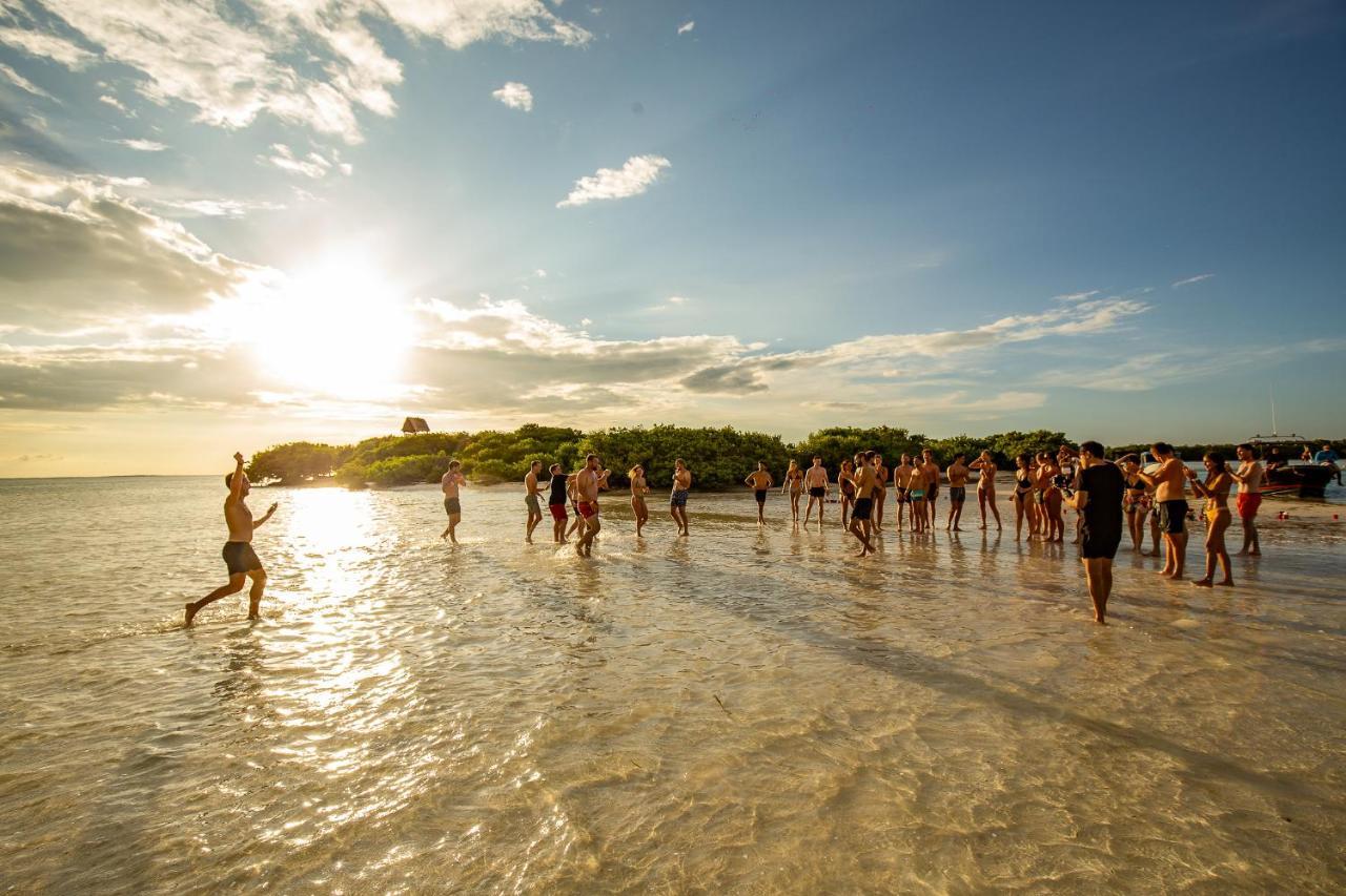 Che Holbox Hostel & Bar Adults Only 외부 사진